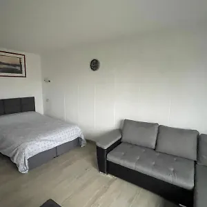  Appartement Elegant A Louise, Quartier Prestige De